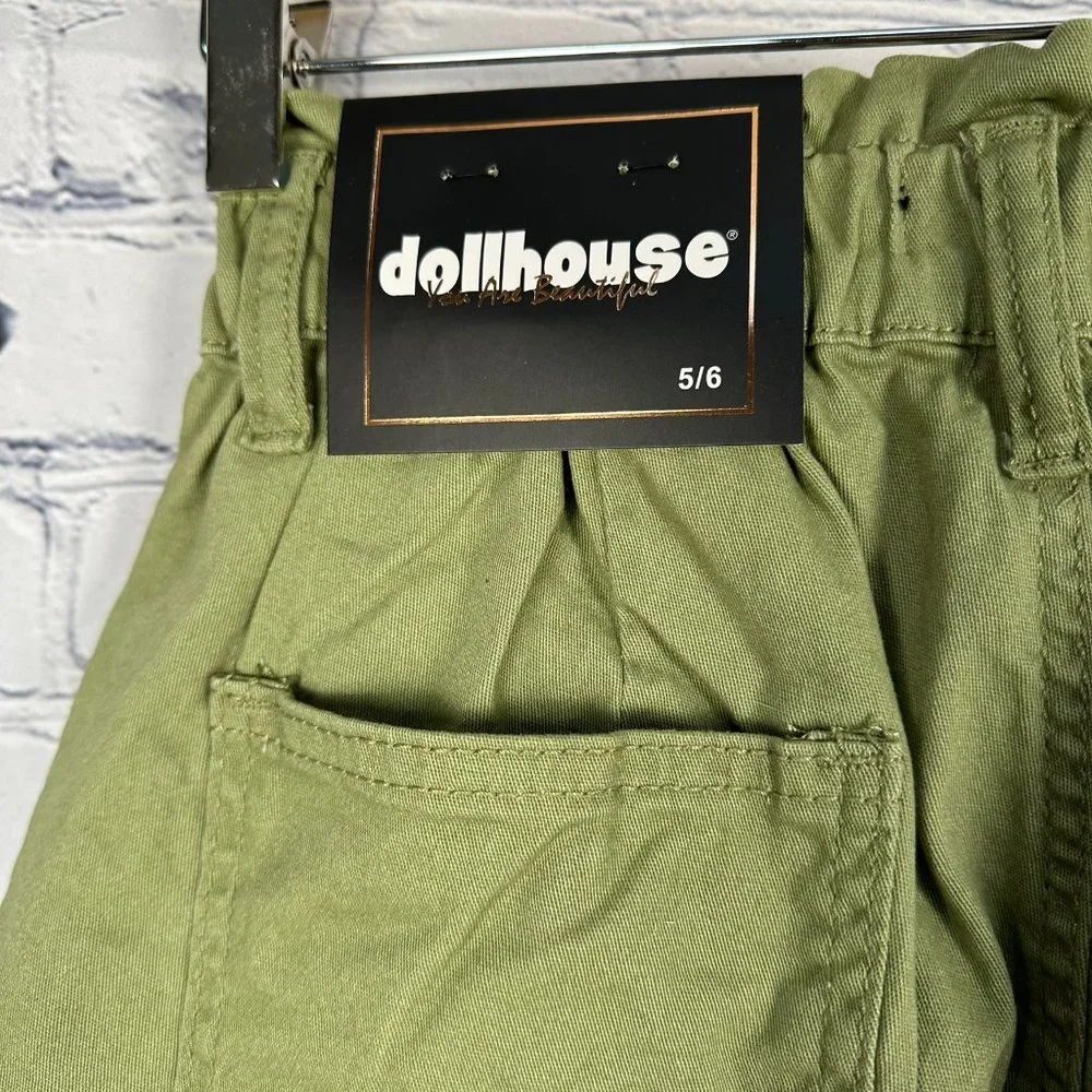 Dollhouse Women's Gladys Fashion High Waist Mom Shorts,‎ Size 5/6, Sage Green - Picture 7 of 12